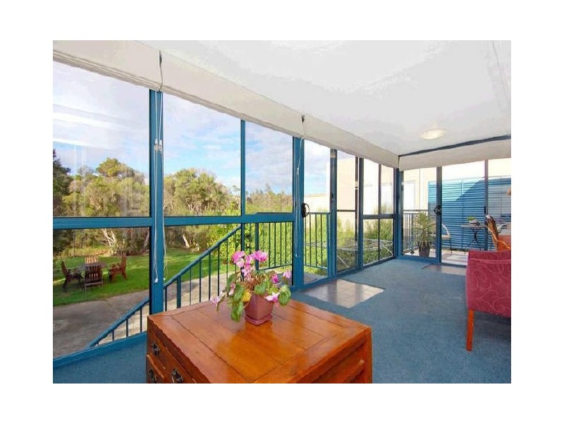 3 Titree Grove, Seaford VIC 3198