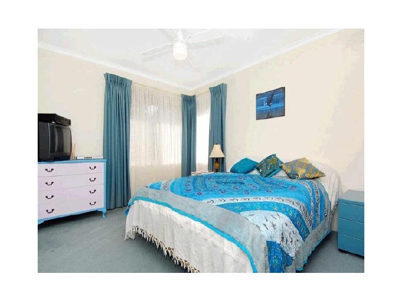 3 Titree Grove, Seaford VIC 3198