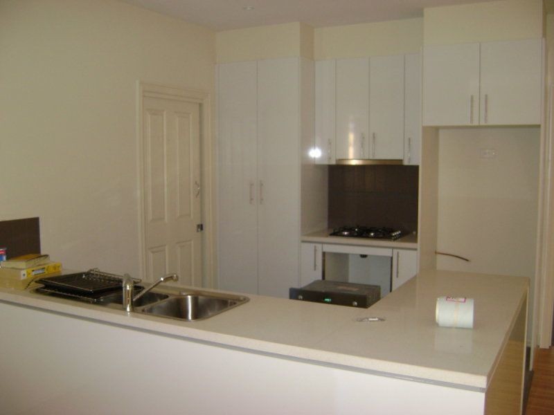 2/30 Fourth Avenue, Chelsea Heights VIC 3196