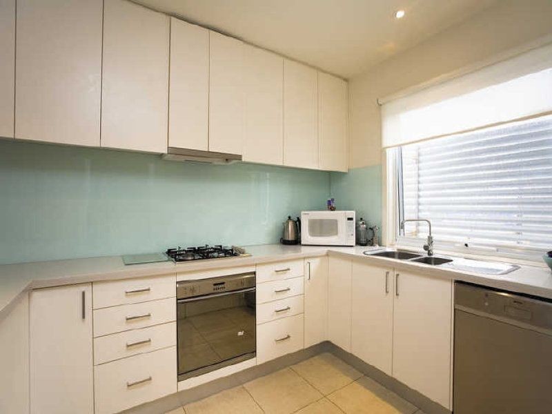 17/107-108 Nepean Highway, Seaford VIC 3198