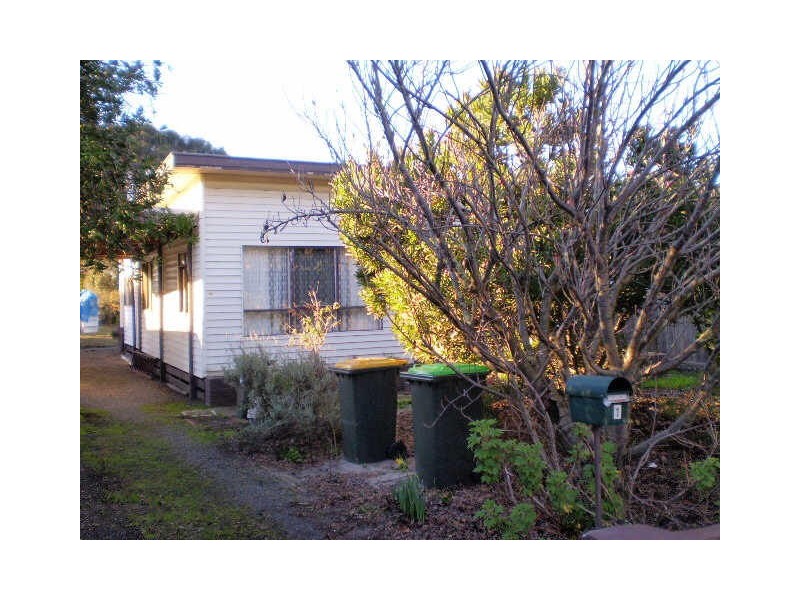 1 Attunga Crescent, Seaford VIC 3198