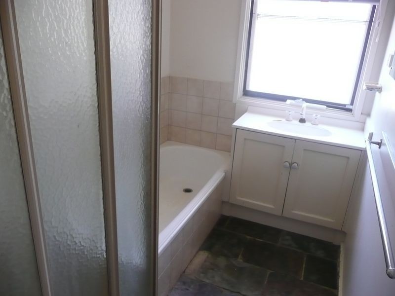 8 Kinsale Street, Seaford VIC 3198