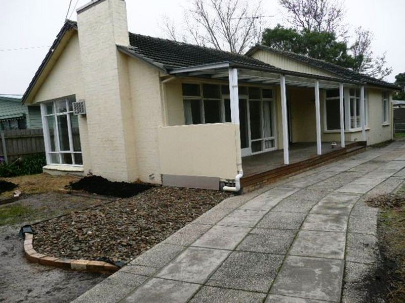 6 Johnstone Street, Seaford VIC 3198