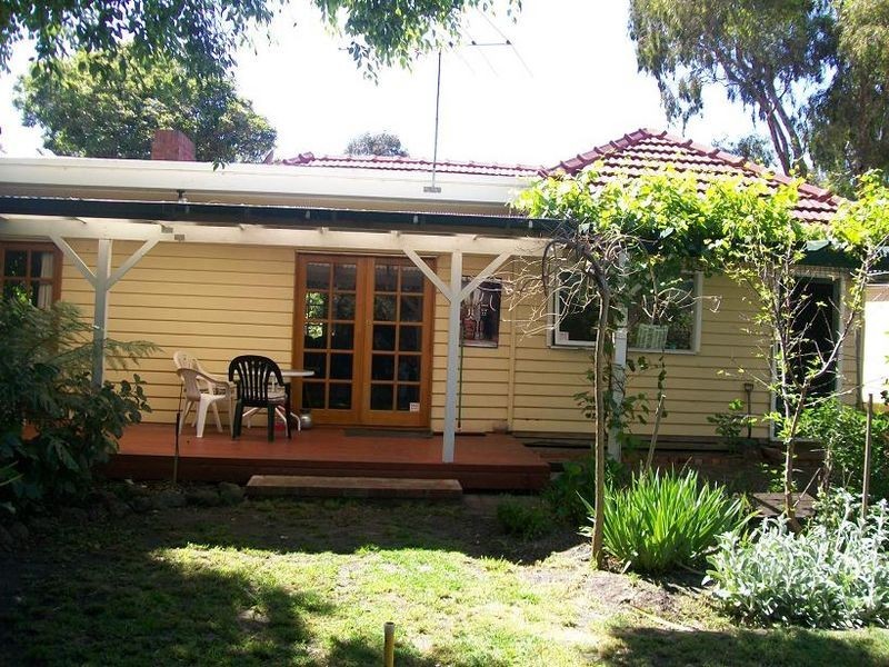 5 Duncan Avenue, Seaford VIC 3198