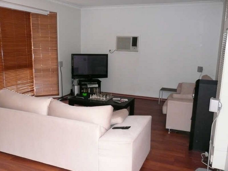 1/9 Carder Avenue, Seaford VIC 3198