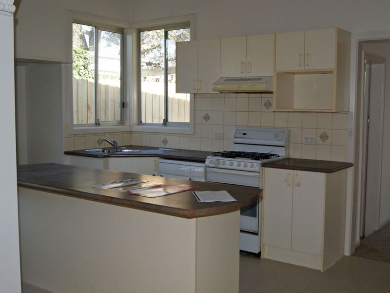 134 Rosslyn Avenue, Seaford VIC 3198
