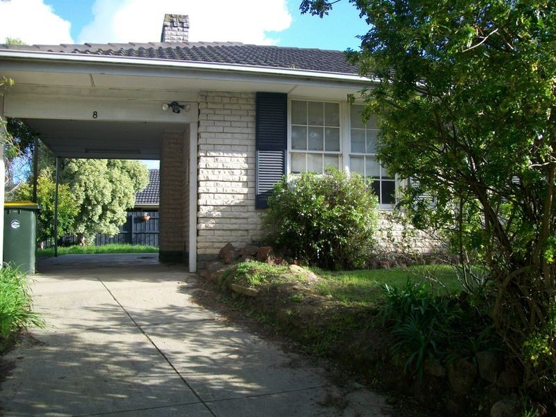 8 Peter Court, Seaford VIC 3198