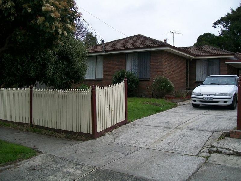 49 Centenary Street, Seaford VIC 3198