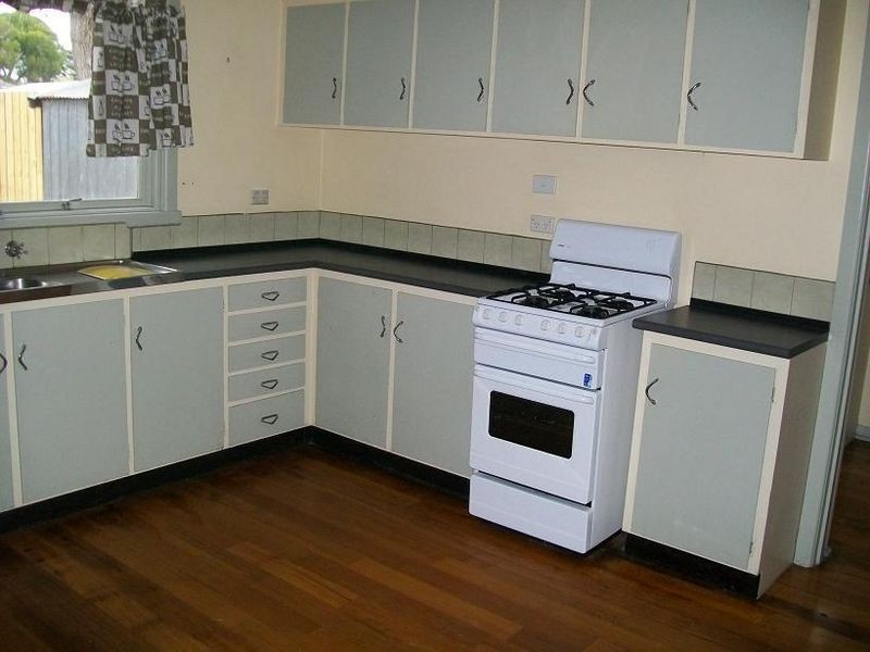 10 Ireland Street, Seaford VIC 3198