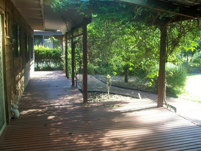 20 Kananook Avenue, Seaford VIC 3198