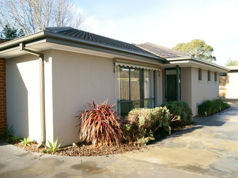 2/10 Fellowes Street, Seaford VIC 3198