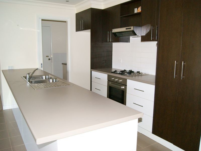 2/10 Fellowes Street, Seaford VIC 3198