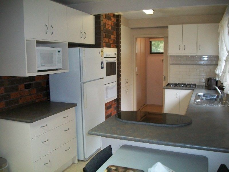 33 Carrington Court, Seaford VIC 3198