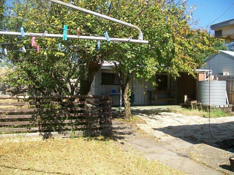 18 Austin Road, Seaford VIC 3198