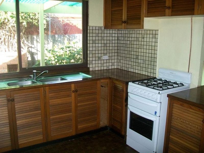 45 Emanuel Drive, Seaford VIC 3198