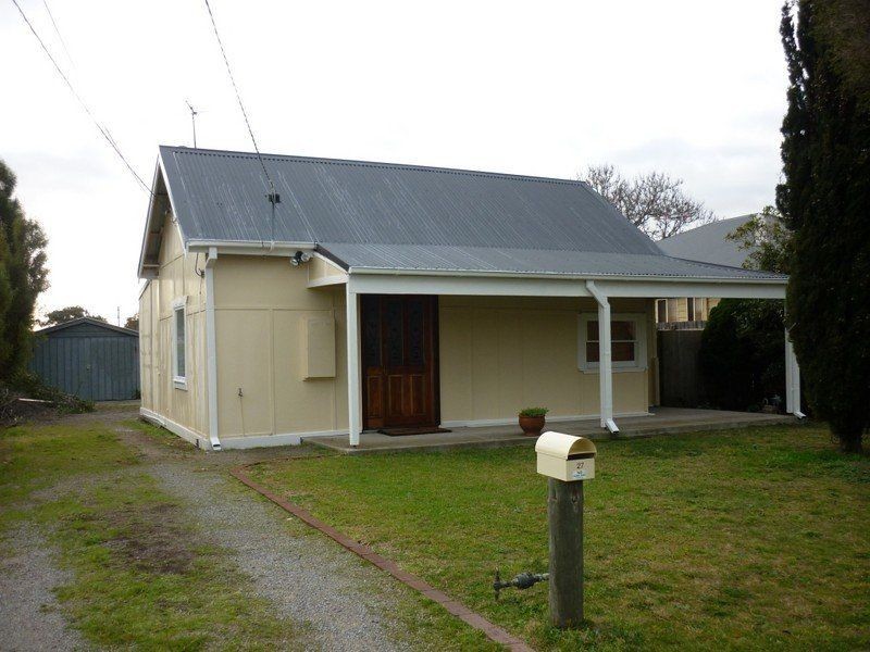 27 Levuka Street, Seaford VIC 3198