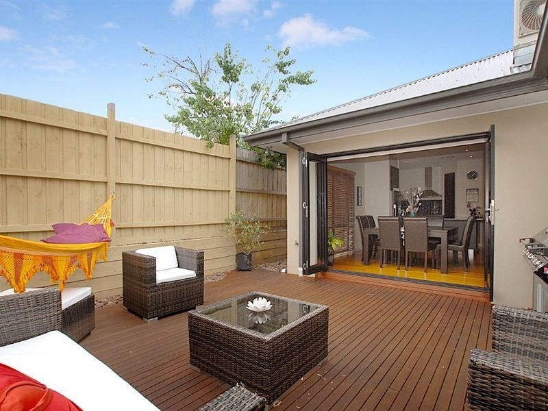 2/30 Newton Street, Seaford VIC 3198