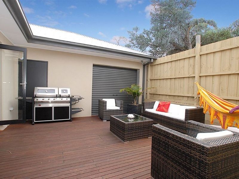 2/30 Newton Street, Seaford VIC 3198