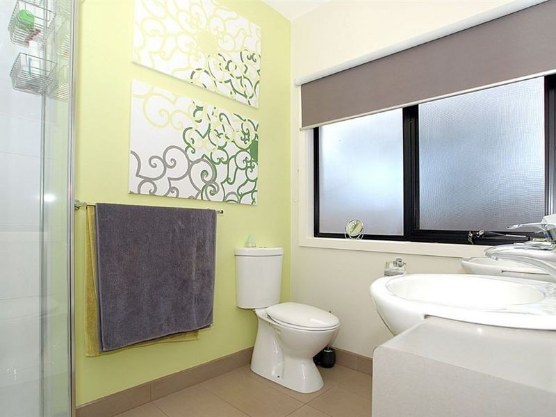 2/30 Newton Street, Seaford VIC 3198