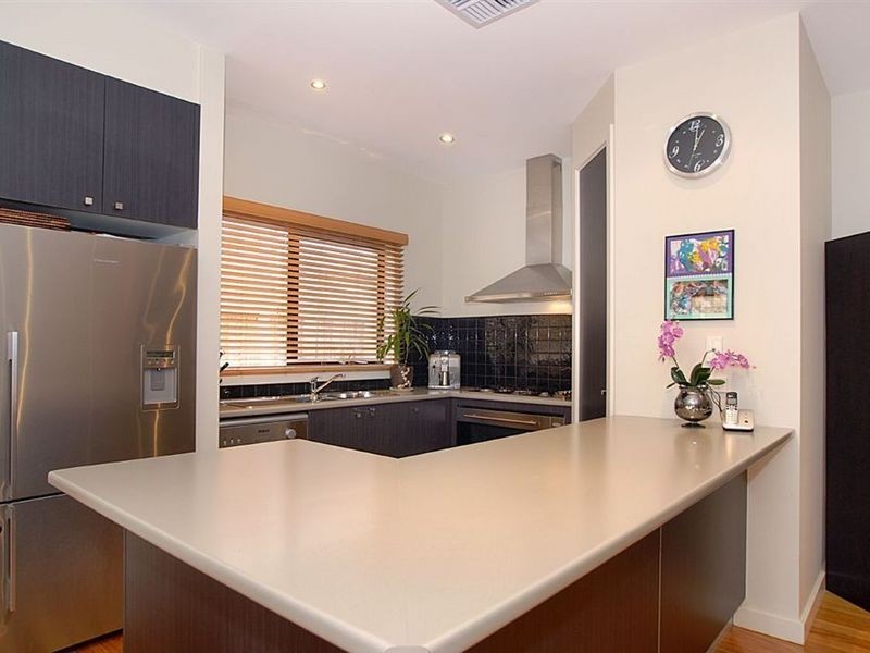 2/30 Newton Street, Seaford VIC 3198