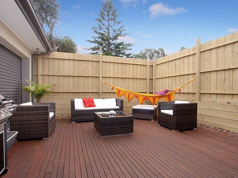 2/30 Newton Street, Seaford VIC 3198