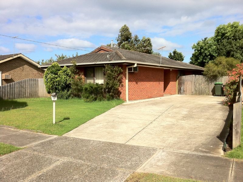 18 Hunt Drive, Seaford VIC 3198