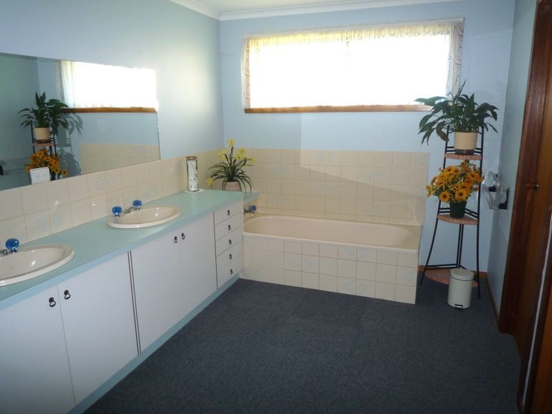 Grahamvale VIC 3631