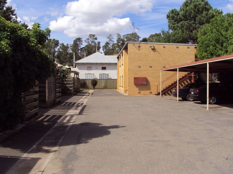1/8 Elizabeth Street, Mooroopna VIC 3629