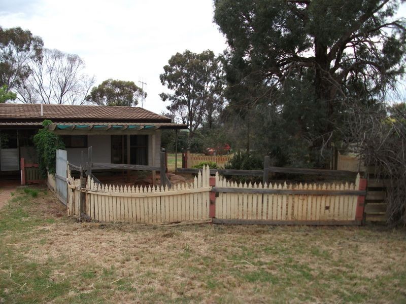 75 Dookie Street, Dookie VIC 3646