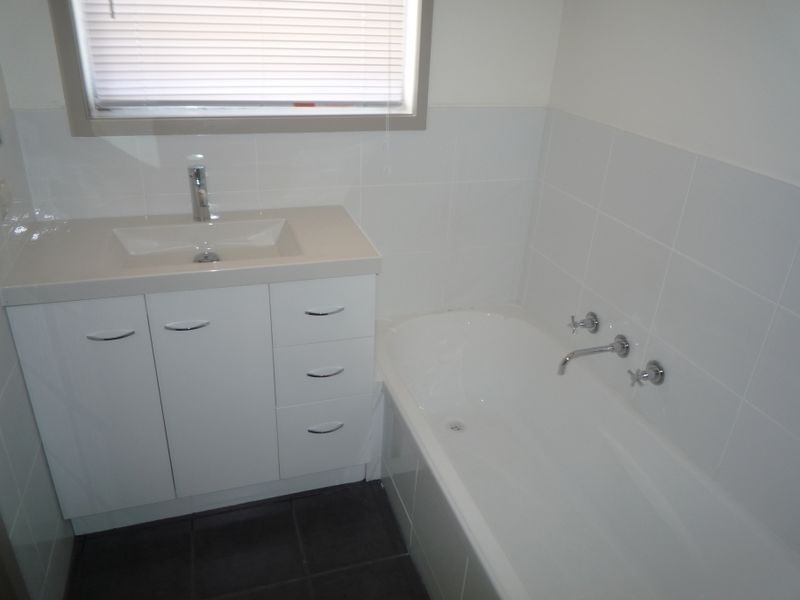 9 Hampshire Crescent, Shepparton VIC 3630