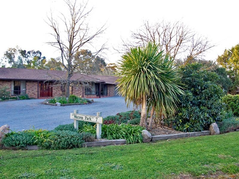 7 Cuthbert Court, Grahamvale VIC 3631