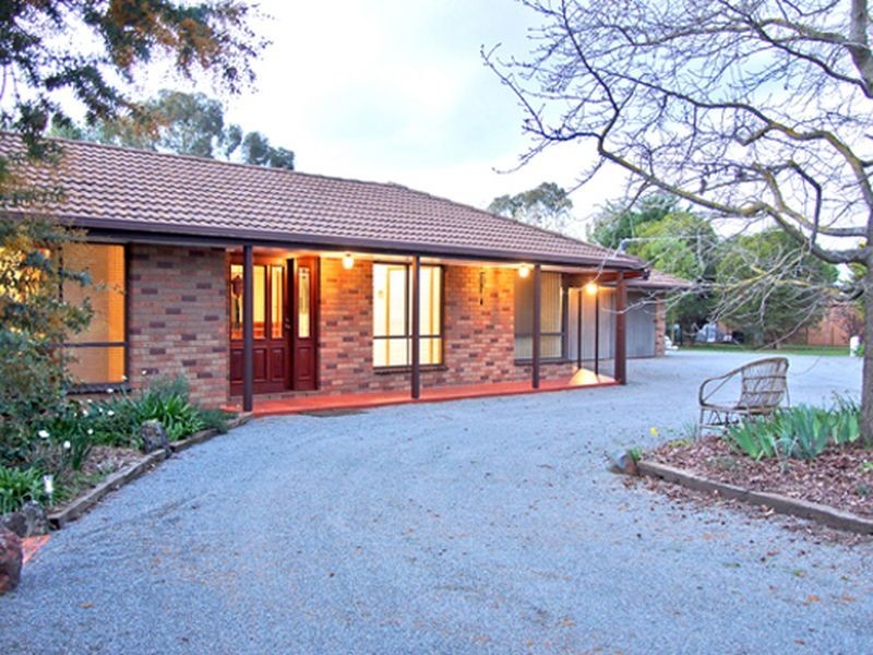 7 Cuthbert Court, Grahamvale VIC 3631