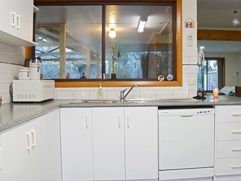 7 Cuthbert Court, Grahamvale VIC 3631