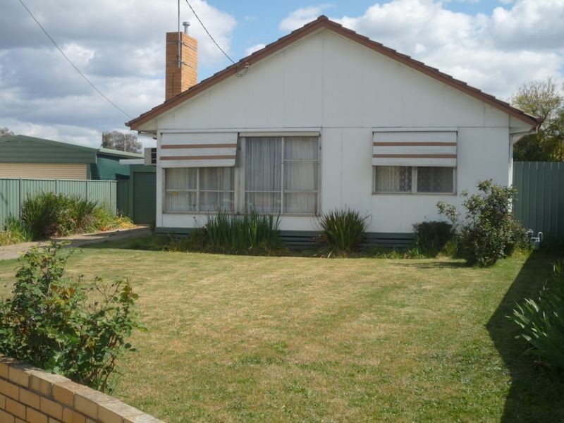 18 Sheehan Crescent, Shepparton VIC 3630