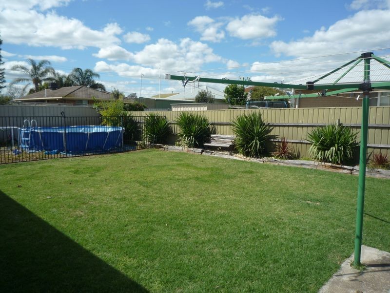 71 Cameron Avenue, Shepparton VIC 3630