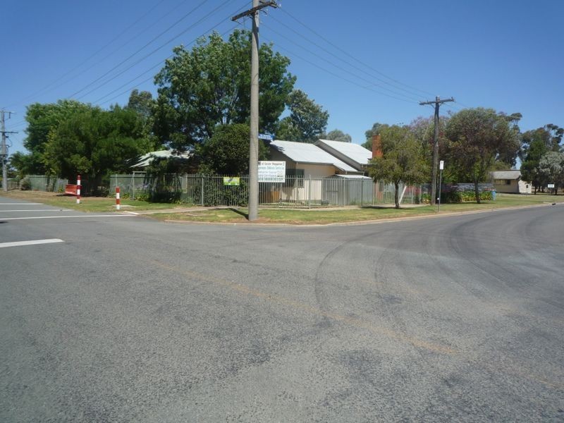 1 Victoria Street, Tallygaroopna VIC 3634