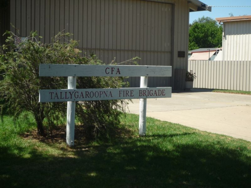 1 Victoria Street, Tallygaroopna VIC 3634