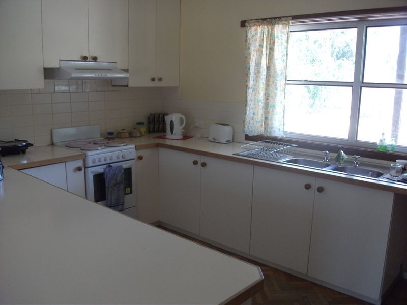 7270 Goulburn Valley Highway, Kialla VIC 3631