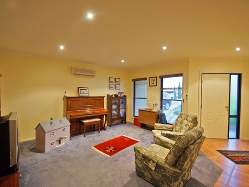9 Charolais Court, Shepparton VIC 3630