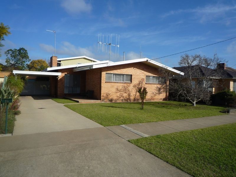 16 Annerley Avenue, Shepparton VIC 3630