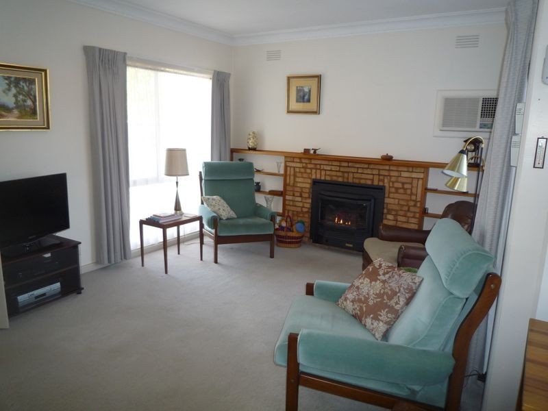 16 Annerley Avenue, Shepparton VIC 3630