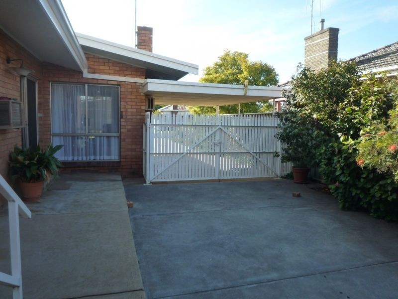 16 Annerley Avenue, Shepparton VIC 3630