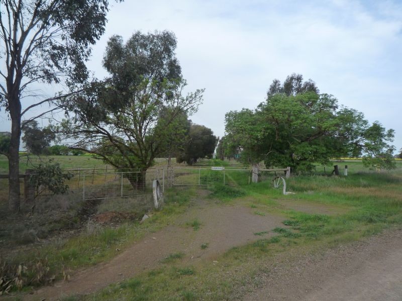 555 Rifle Butts Road, Katandra VIC 3634