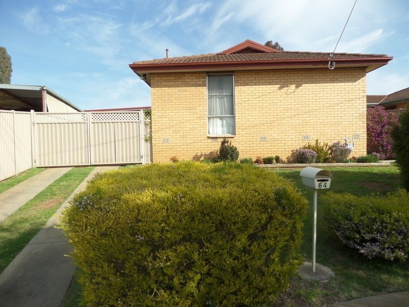 64 Northumberland Crescent, Shepparton VIC 3630