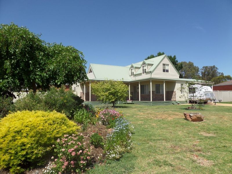 86 Parkside Drive, Shepparton VIC 3630