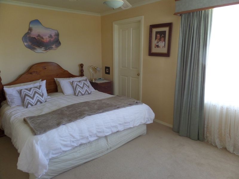 86 Parkside Drive, Shepparton VIC 3630