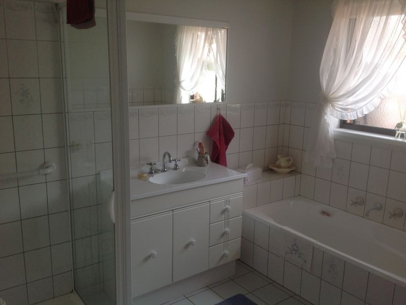 14 Coomboona Street, Shepparton VIC 3630