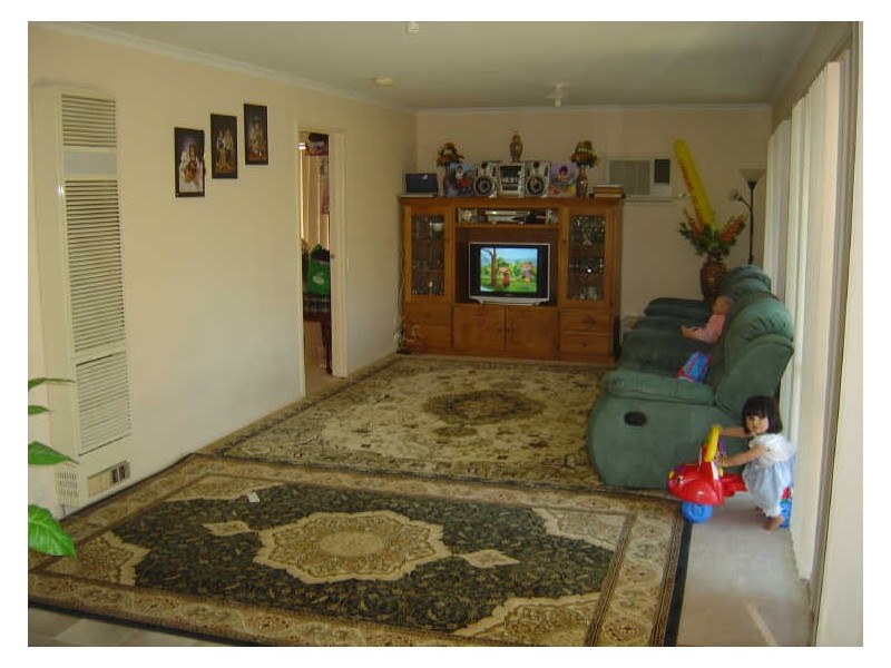 2/30 Hare Street, Shepparton VIC 3630