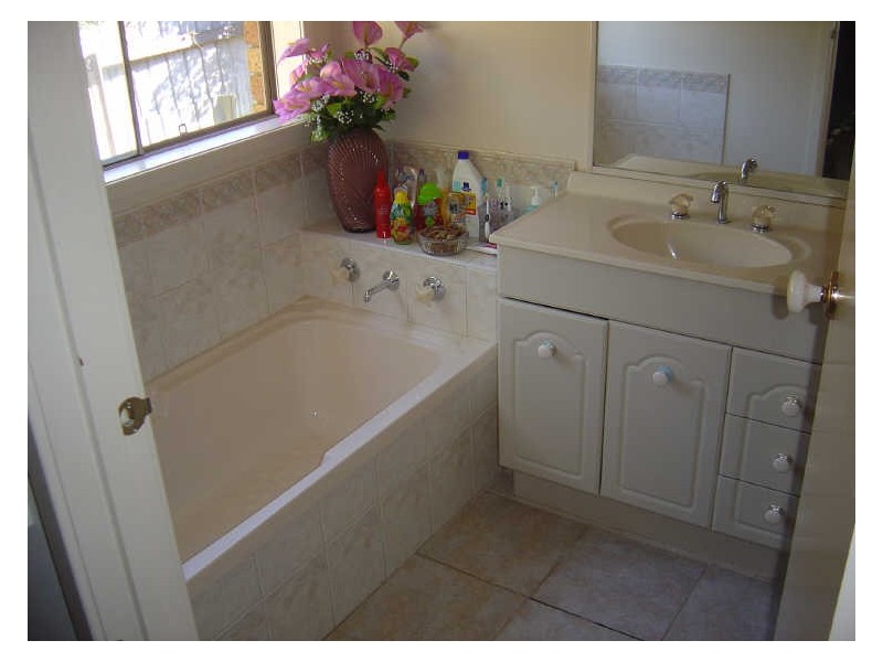 2/30 Hare Street, Shepparton VIC 3630