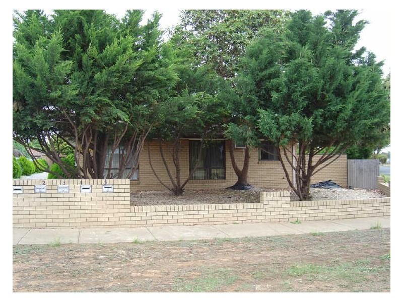 1/100 Sobraon Street, Shepparton VIC 3630